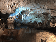 Harison Cave - it turns out it's difficult to take pictures underground